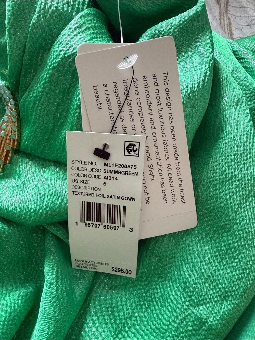 Liv Foster Foiled Satin V-Neck Halter Gown Summer Green Size 6 - Picture 13 of 13
